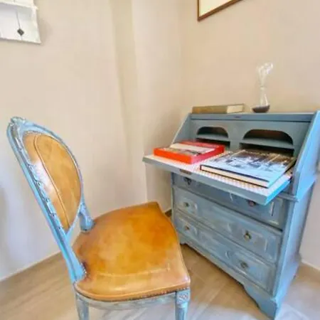 Fevira Airport * Florença