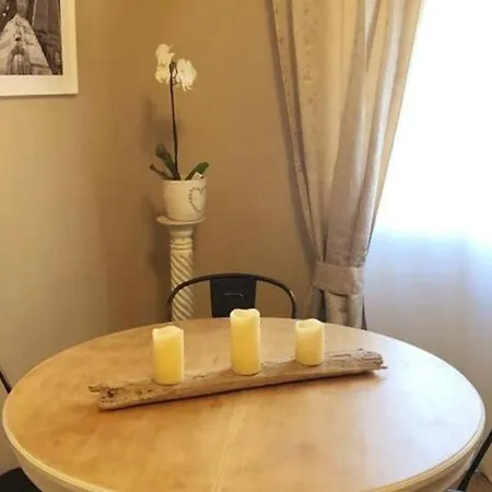 Fevira Airport Apartamento Florença